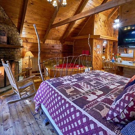 A Cabin In The Woods Pigeon Forge Eksteriør bilde
