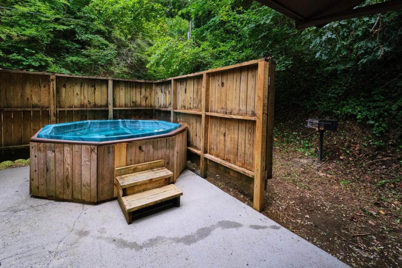 A Cabin In The Woods Pigeon Forge Eksteriør bilde
