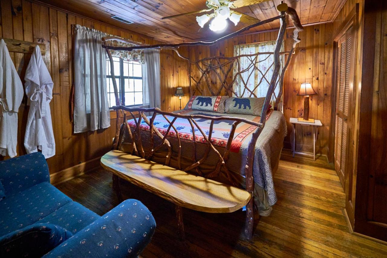 A Cabin In The Woods Pigeon Forge Eksteriør bilde