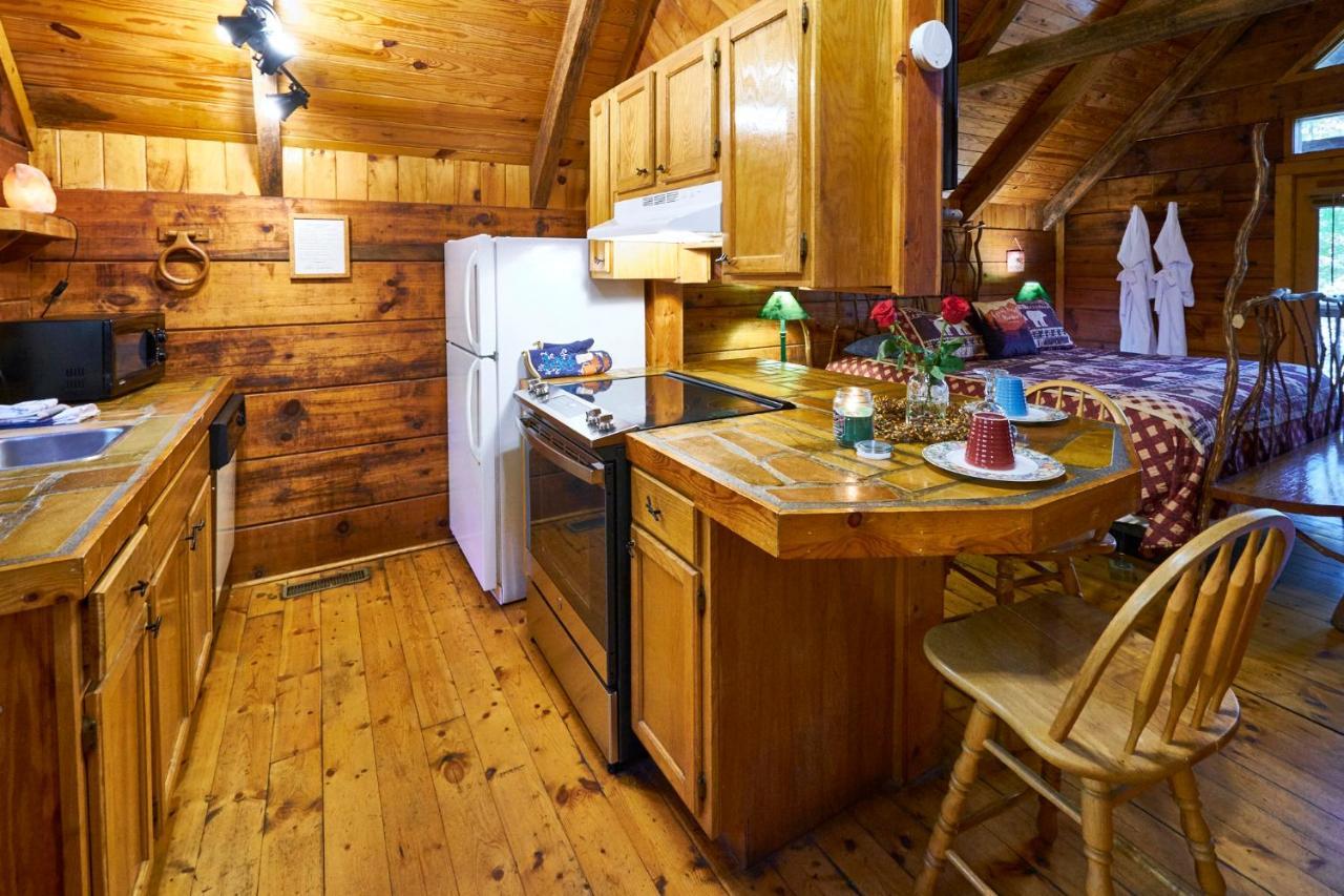 A Cabin In The Woods Pigeon Forge Eksteriør bilde